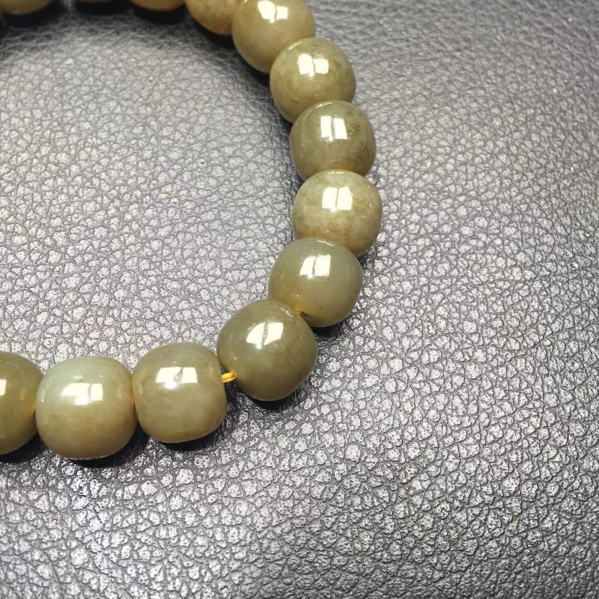 Hetian jade sugar color bracelet