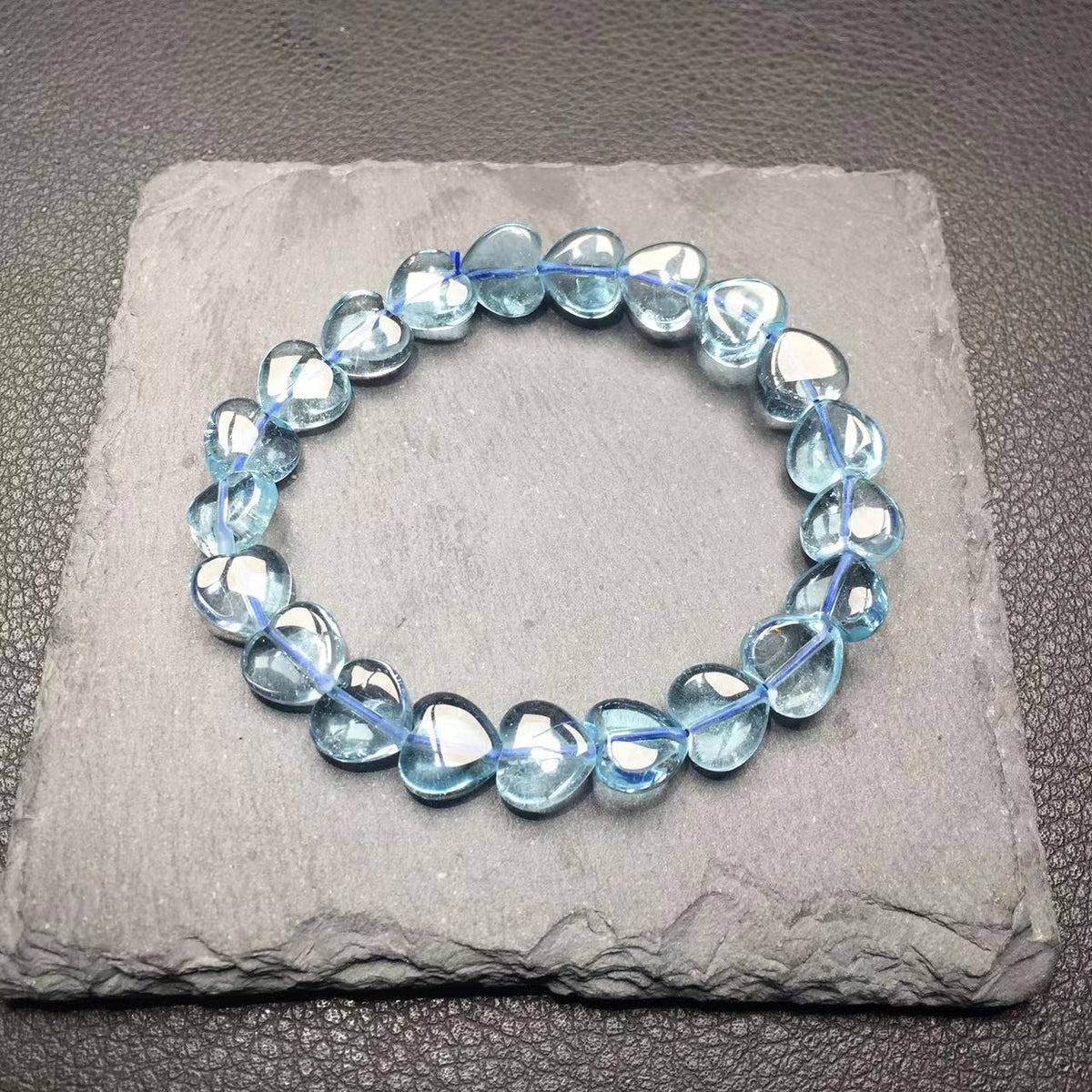 Clear Blue Topaz heart bracelet -蓝托帕石爱心手串