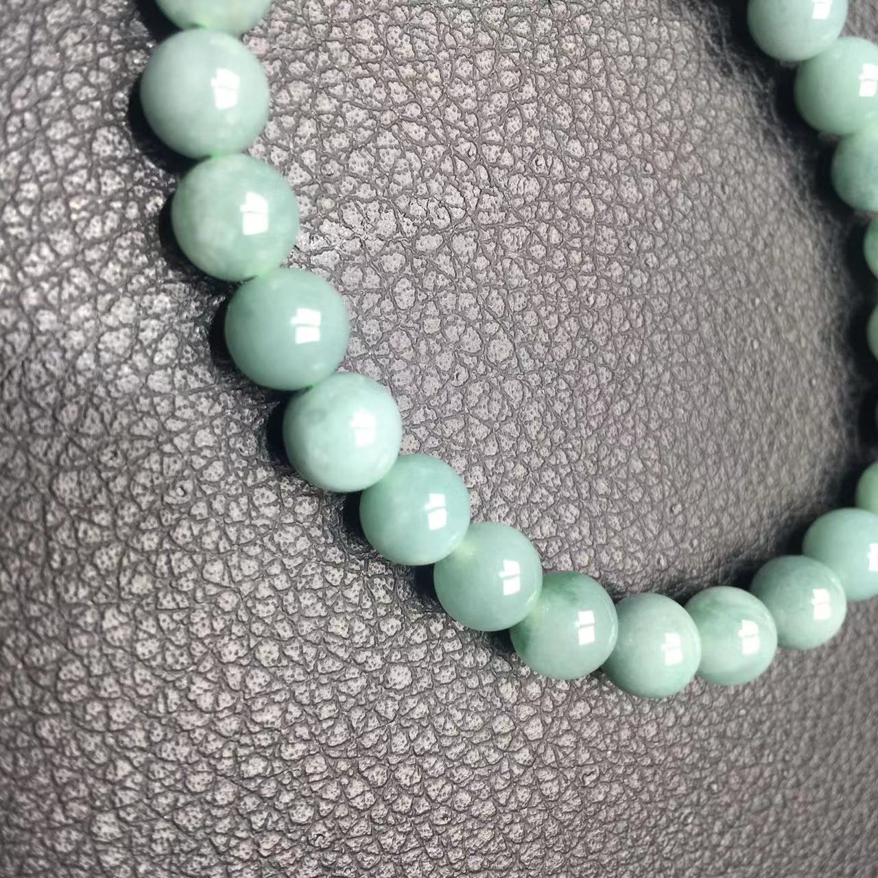 Hetian jade gradient apple green color bracelet