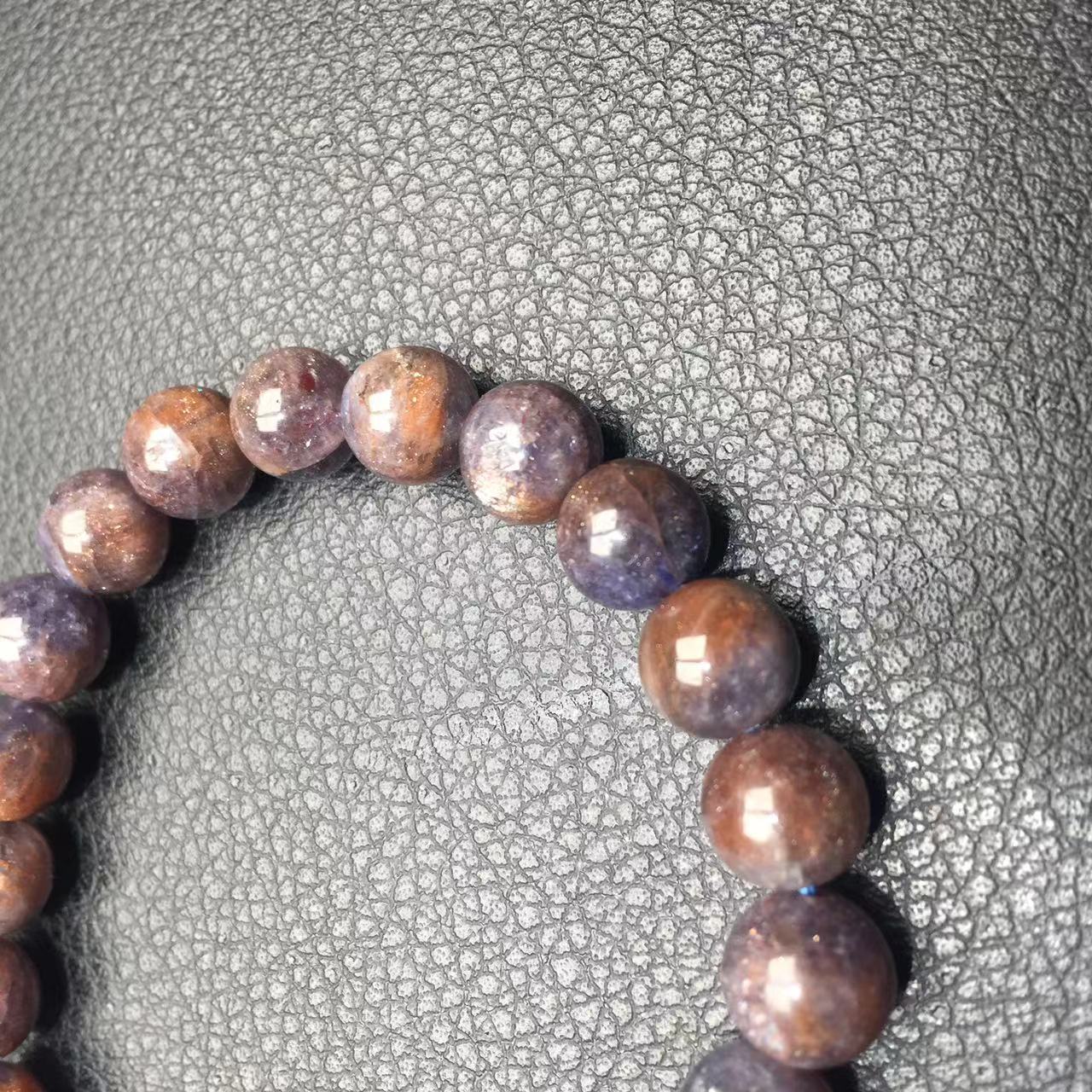 Blood shot iolite bracelet