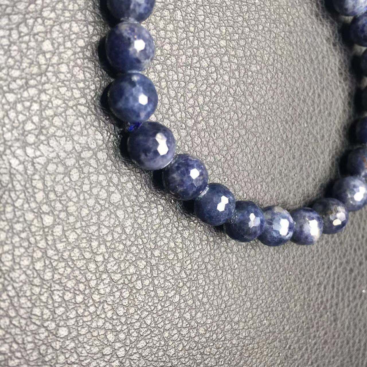 Faceted sapphire bracelet -切割面蓝宝石手串